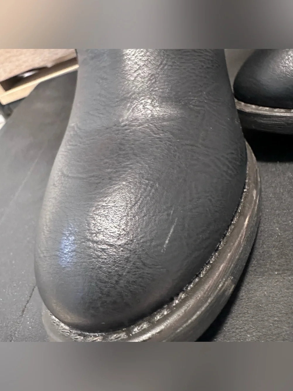 Girls Kenneth Cole boots size 1